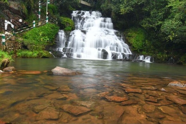 elephant-falls